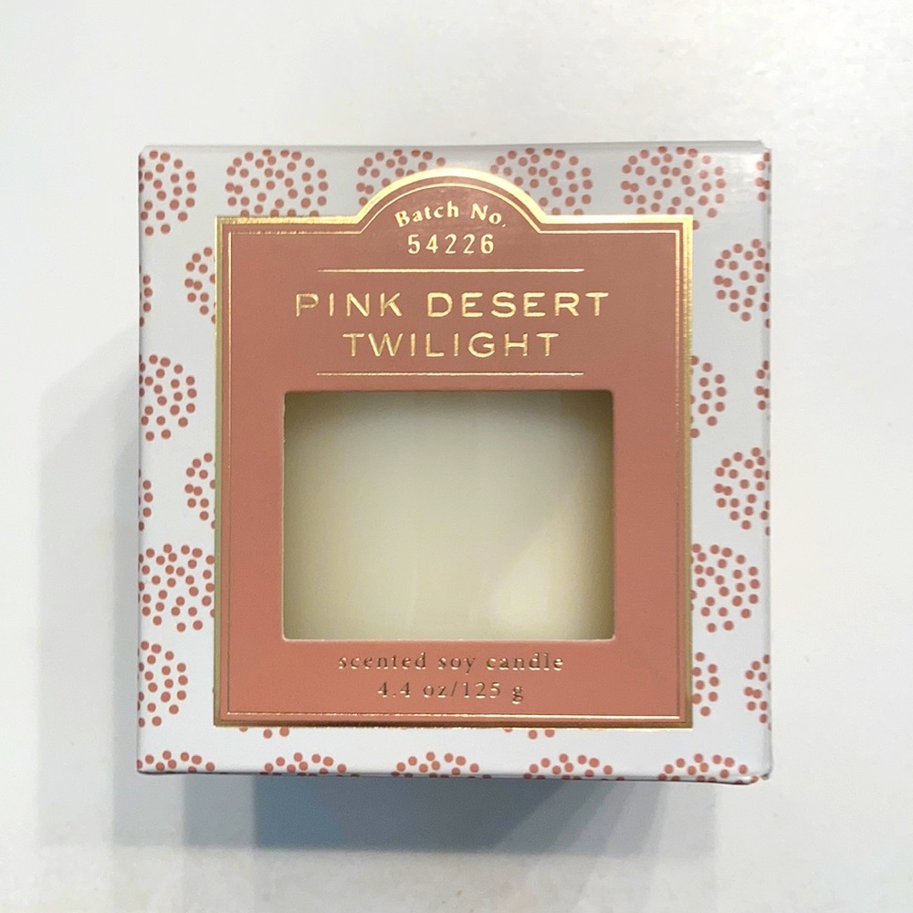 Brand new Illume Pink Desert Twilight candle